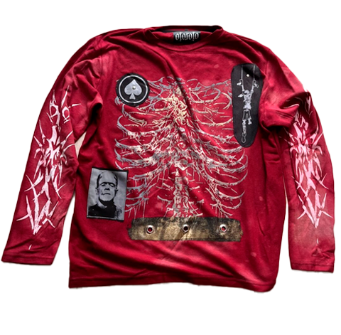 PLAYERA OJO ROJO Y2K ROJO SKELETON