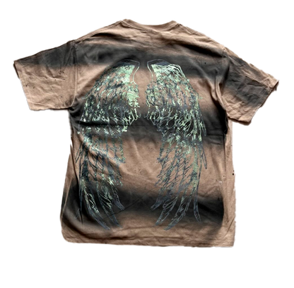 Playera Ojo rojo Beige